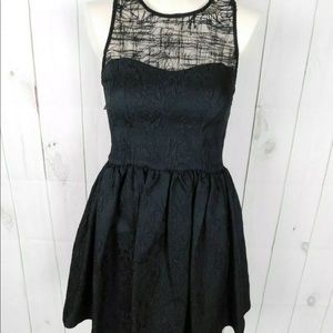 Lissa Mar Black Textured Lace Neck Racerback Sleeveless Fit & Flare LBD Dress 2